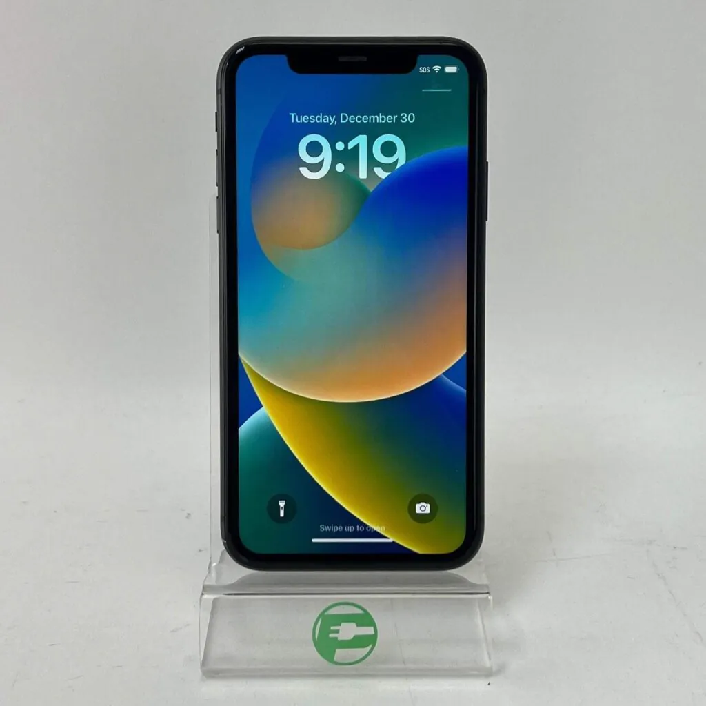 Unlocked Apple iPhone 11 64GB Black NWKM2LL/A