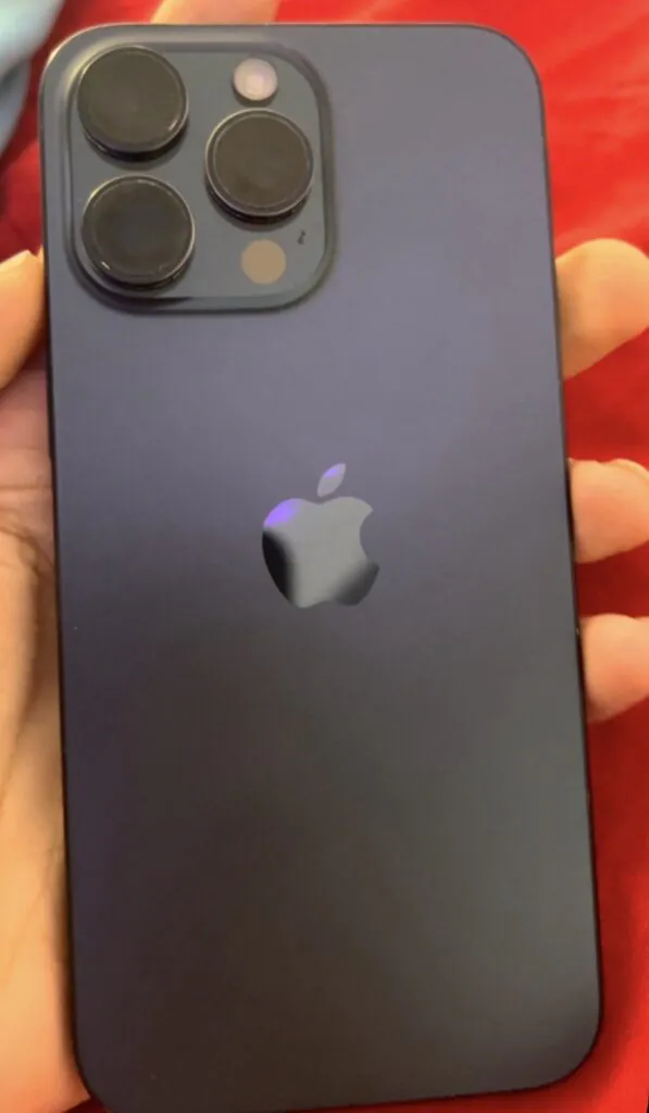 iPhone 15 Pro Max 256GB Black Titanium Unlocked Smartphone