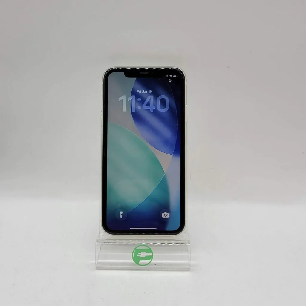 Unlocked Apple iPhone 11 64GB 26.3 White NWKN2LL/A