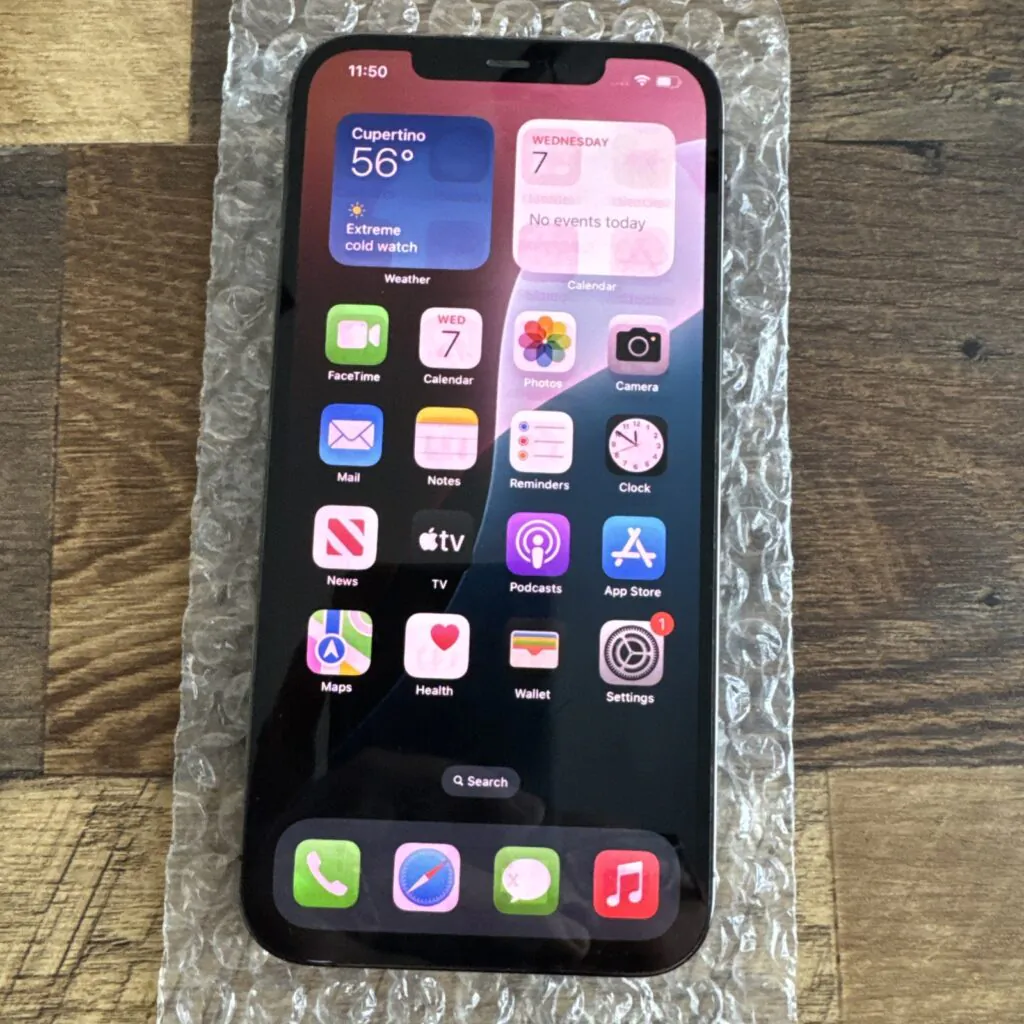 iPhone 12 Pro Max 128gb Graphite (Unlocked) ISSUES READ