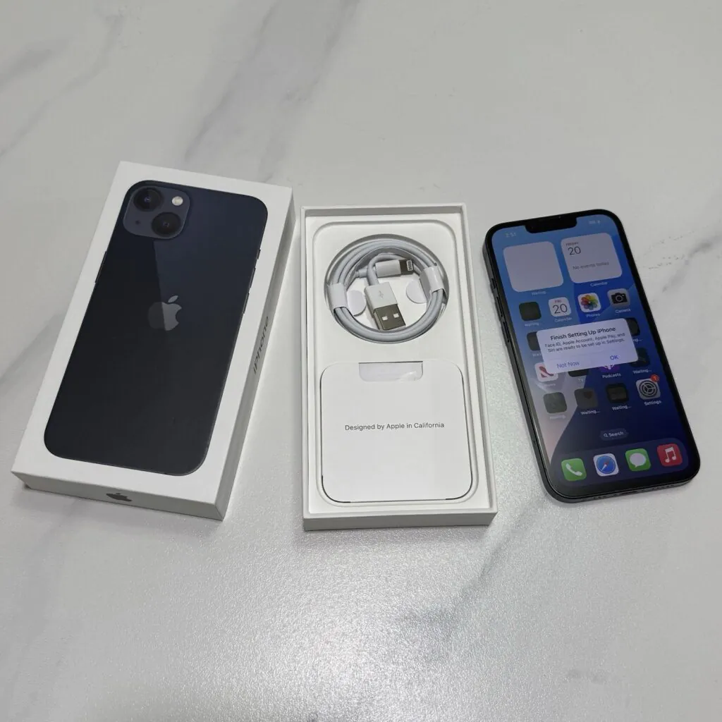 Apple iPhone 13 128GB Unlocked – midnight