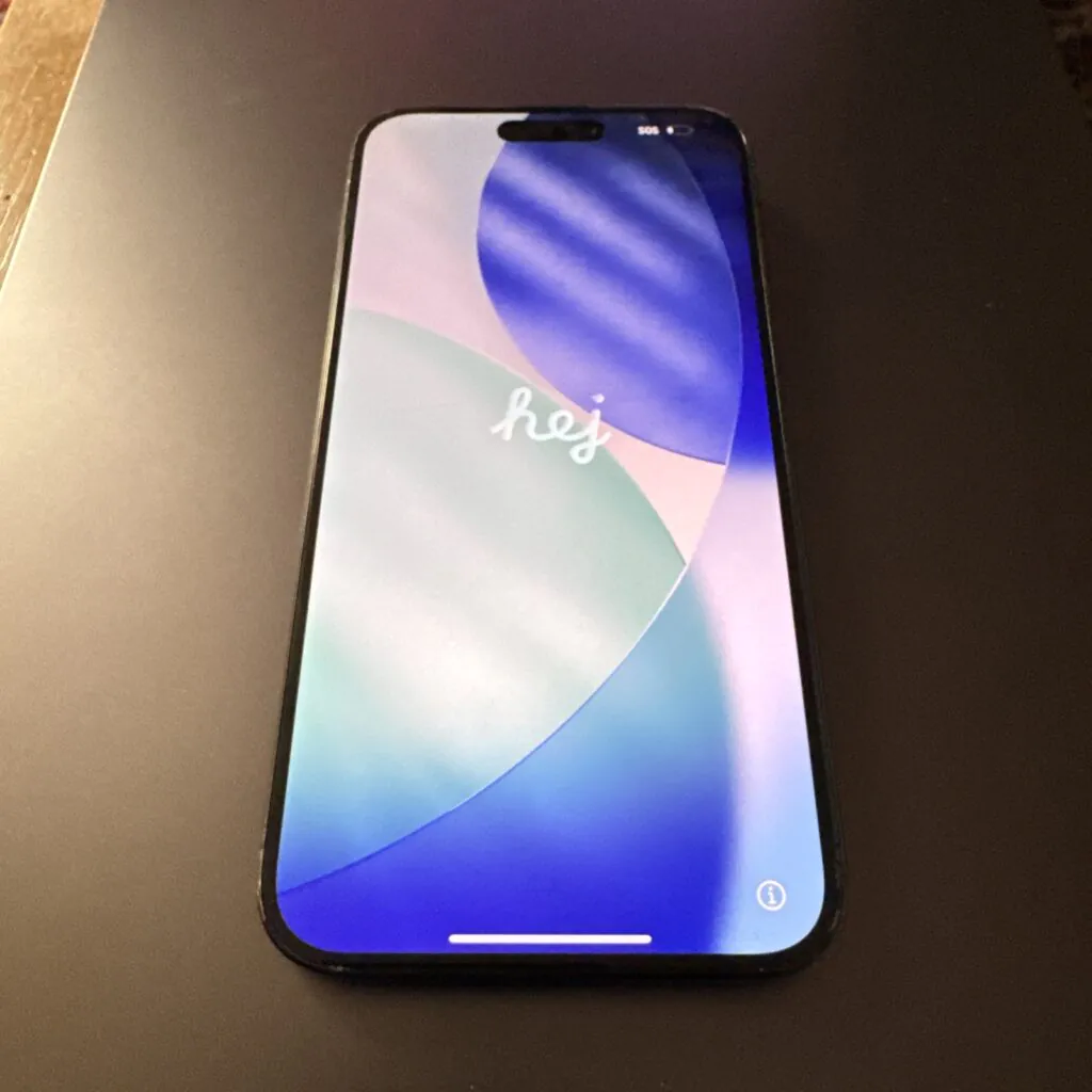 Apple iPhone 15 Pro Max – 256 GB – Blue Titanium (AT&T)