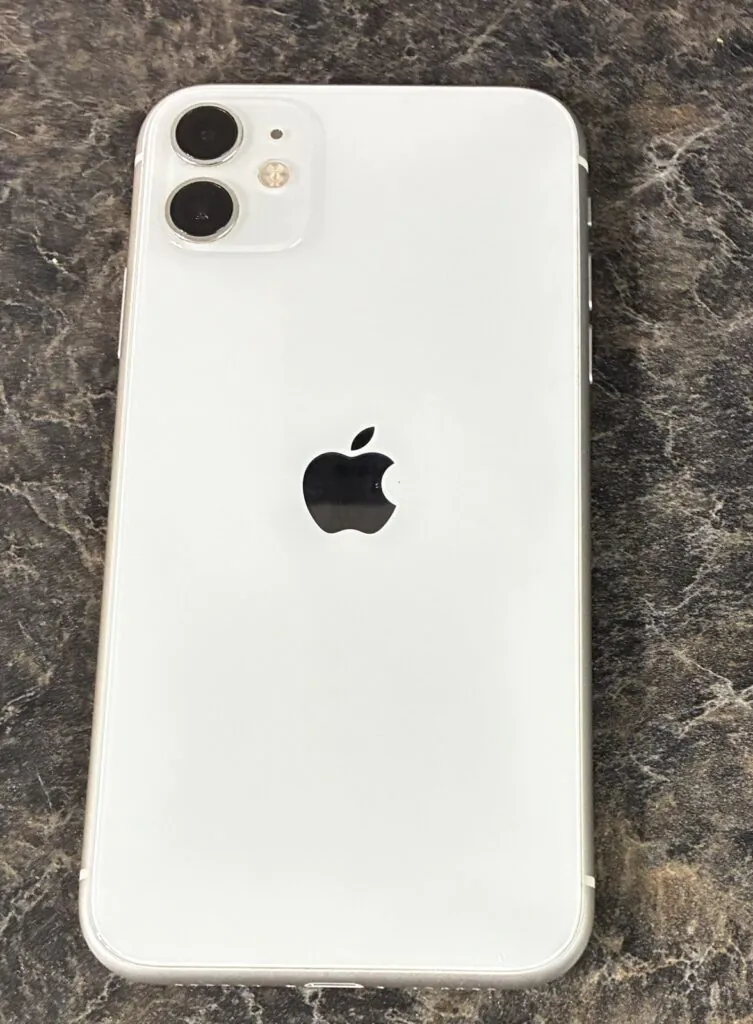 iPhone 11 White 64GB