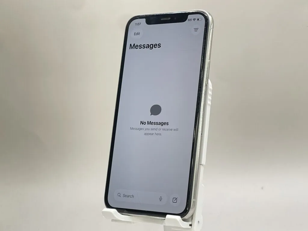 Apple iPhone 11 Pro A2160 256GB Silver Unlocked W072730