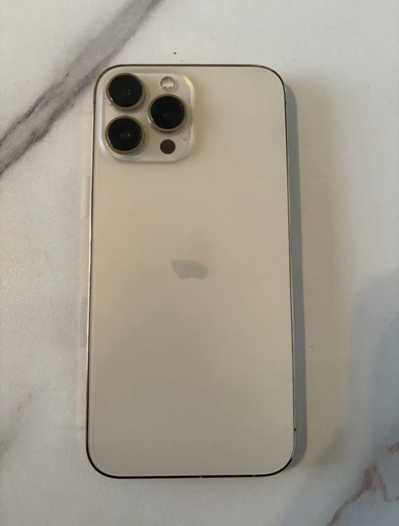 Apple iPhone 13 Pro Max gold