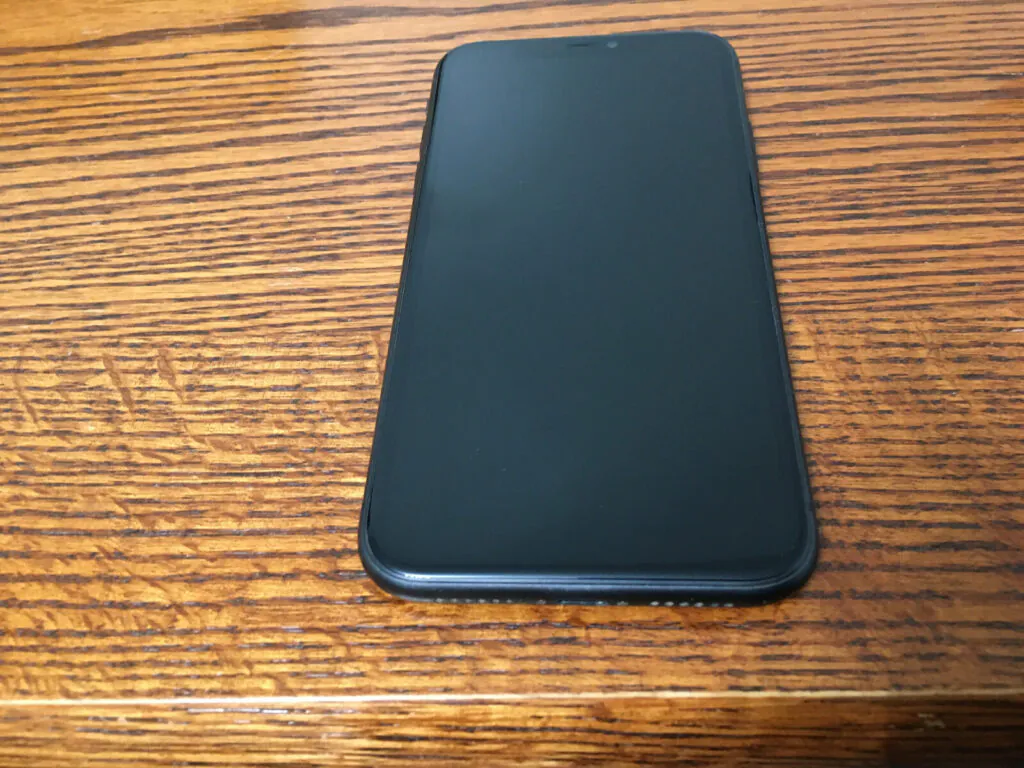 Apple iPhone 11 (A2111) 64GB (Unlocked) Black Smartphone.  Excellent Condition.