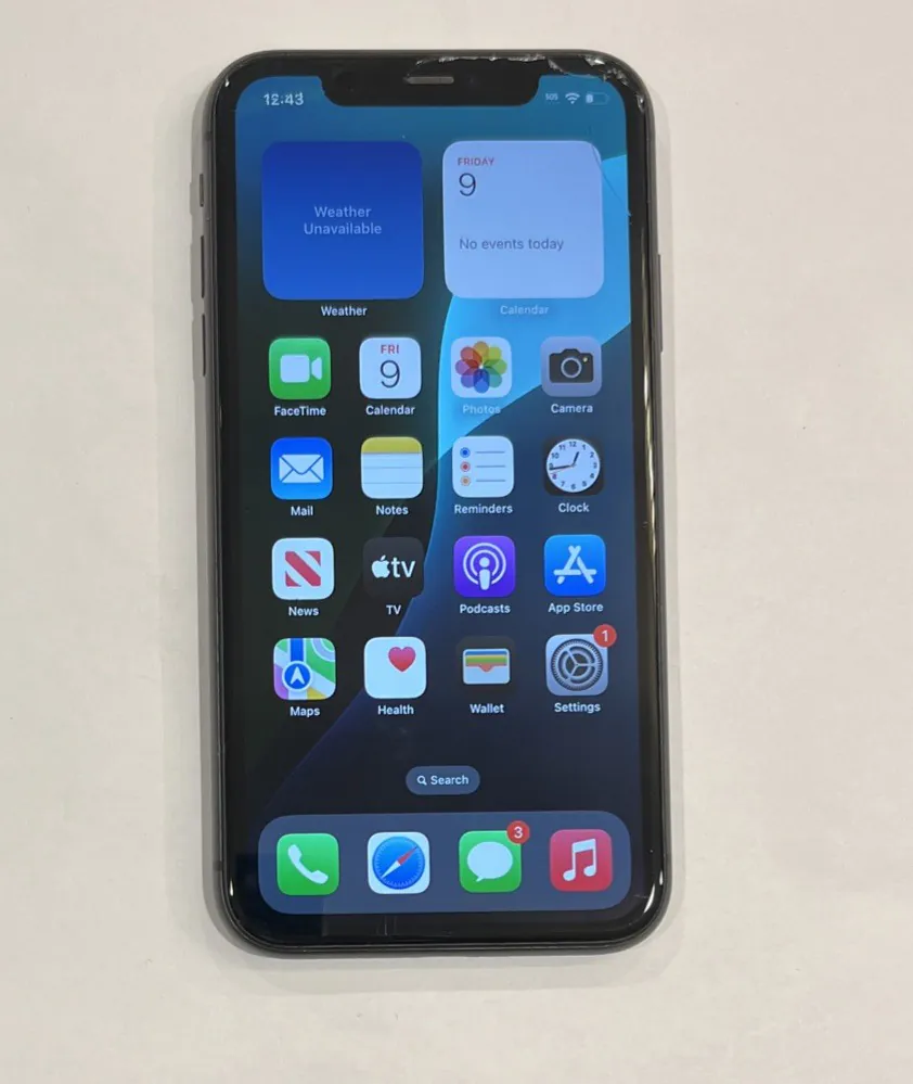 iphone 11 unlocked 64gb Black *READ