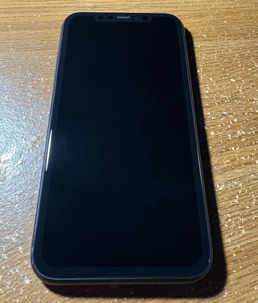 Apple iPhone 11 Unlocked 128GB, Black, Carrier Unlocked Read Desc