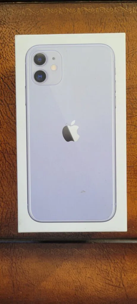 Apple iPhone 11 64GB Purple (Unlocked) – A2111