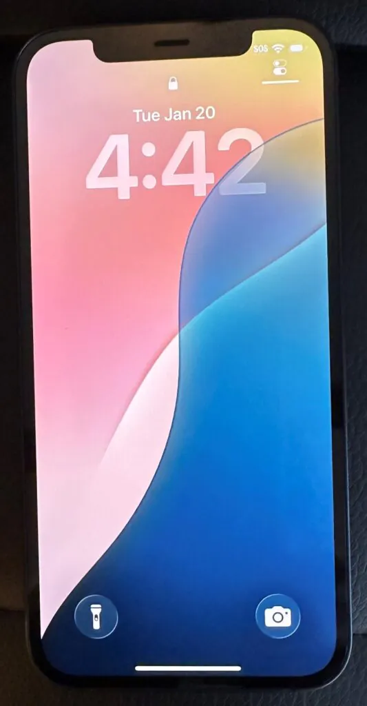 Apple iPhone 12 – 64GB – MGF43LL/A