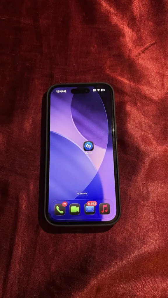 Apple iPhone 16 128GB T-Mobile Carrier Locked