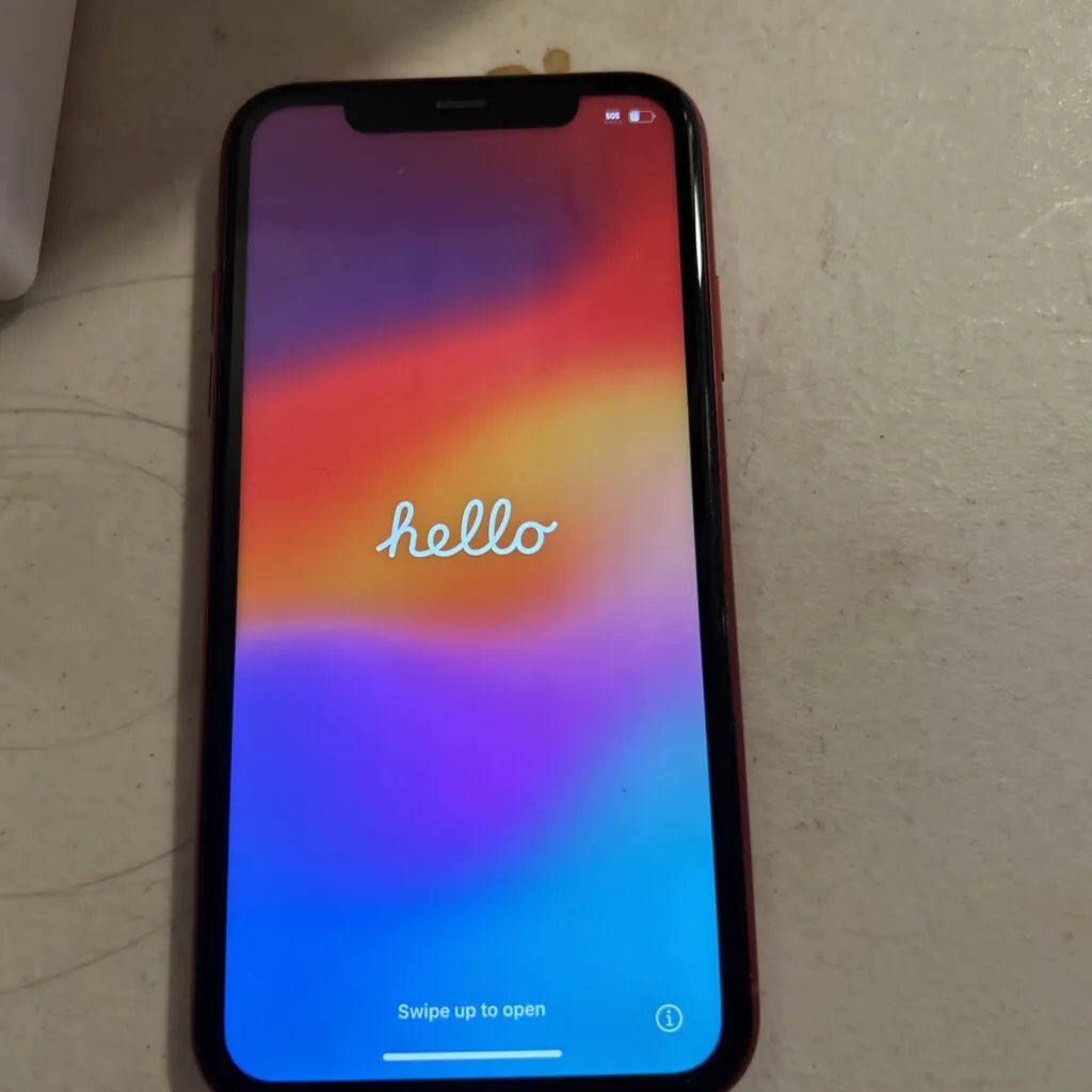 Apple iPhone 11 A2111 Red Unlocked And Factory Reset And Working.