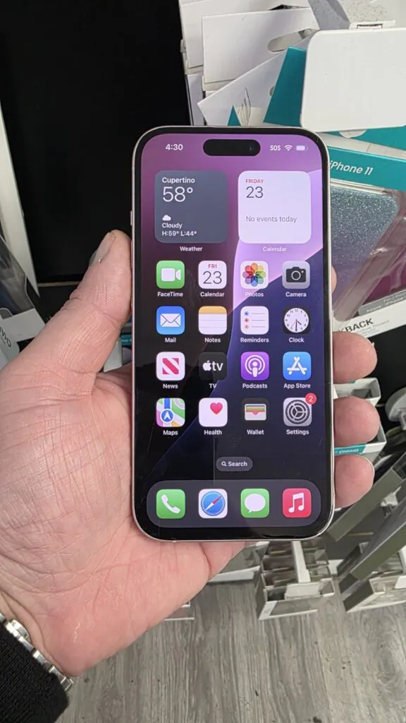 Apple iPhone 15 – 256 GB – Pink (Unlocked) – Works – Read Description