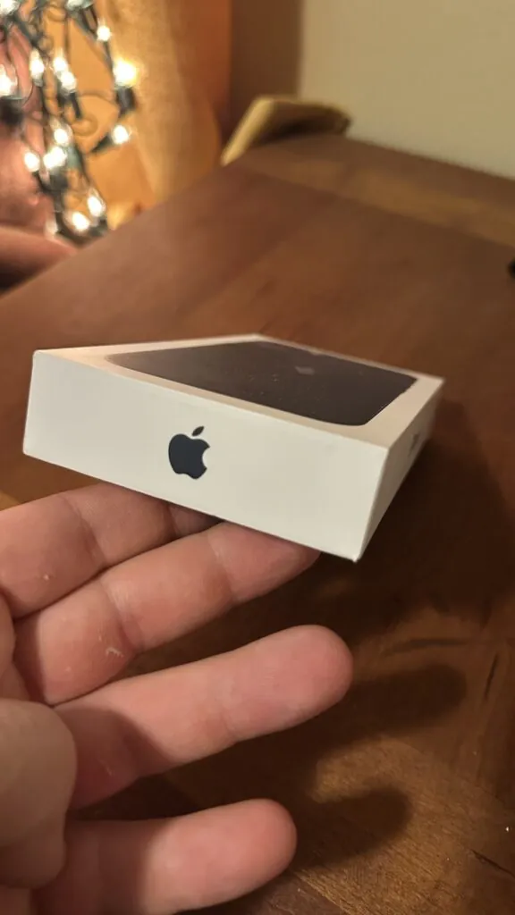 Brand New Midnight iPhone 13 128GB Cricket Carrier Only