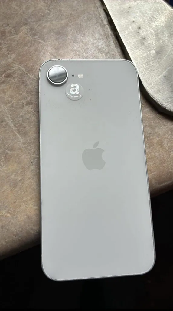 iPhone 16e 128GB White Unlocked