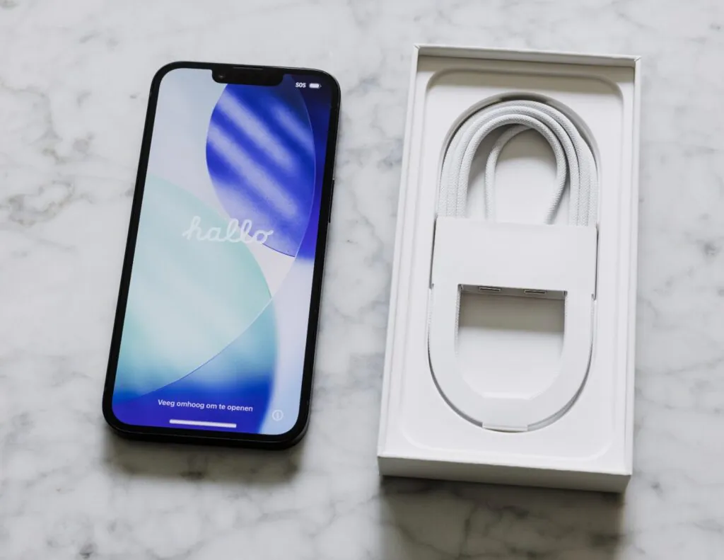 iPhone 16e 128GB Factory Unlocked – Open Box