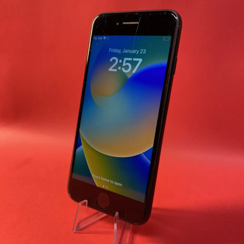 Apple iPhone SE 3rd Gen 64 GB – Black A2595 (GSM & CDMA) – Grade C – See Photos