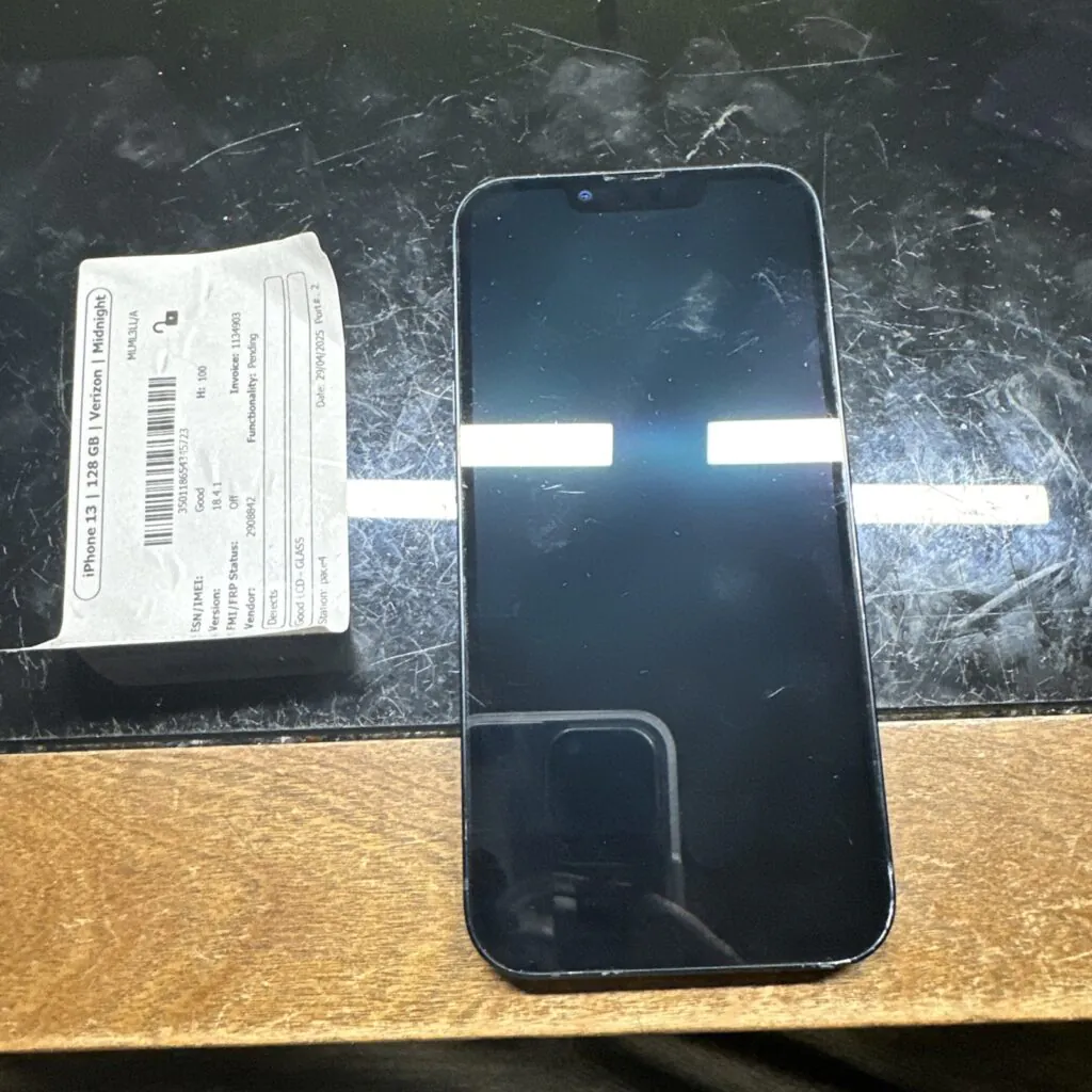 Apple iPhone 13 – 128 GB – Midnight (T-Mobile)