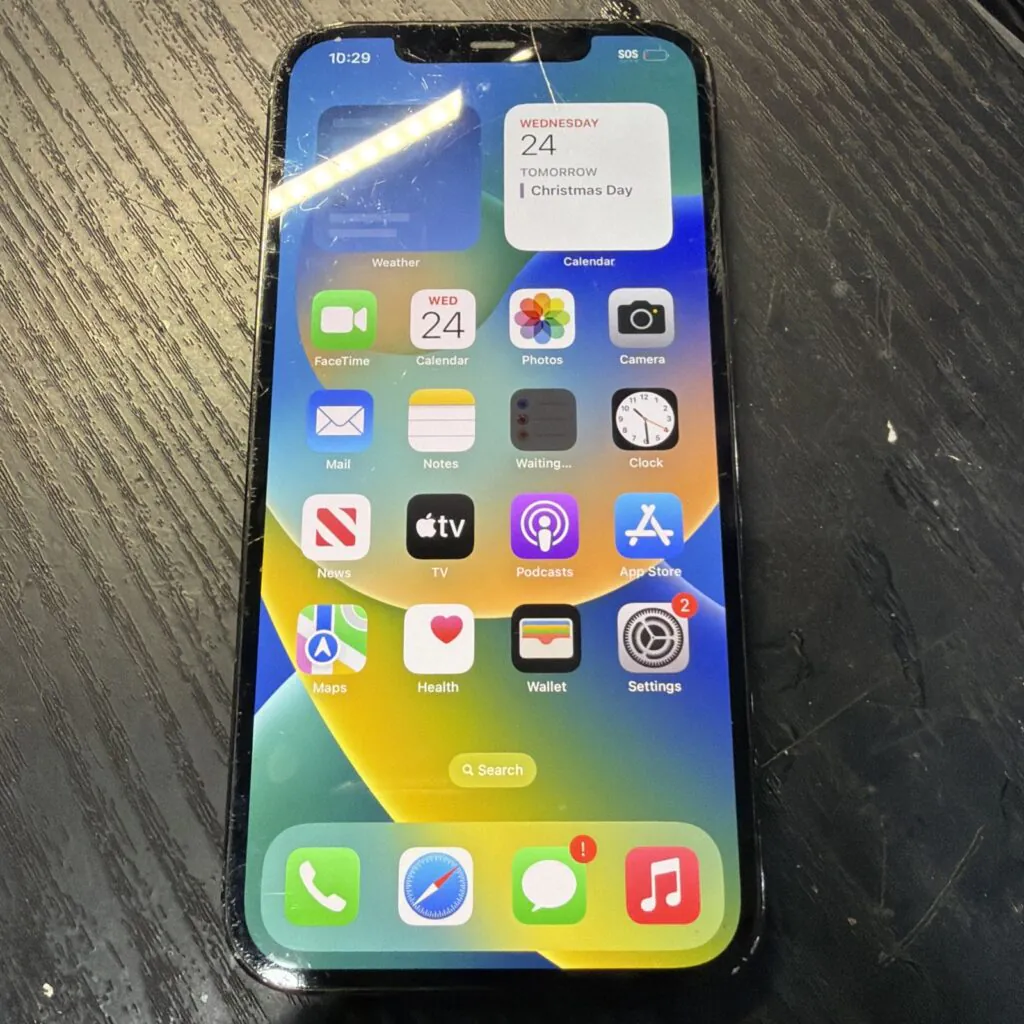 Apple iPhone 12 Pro Max 128GB | Unlocked | – Cracked Front/Back | iOS 16.1.1