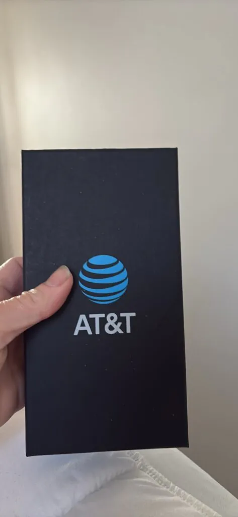 Apple iPhone 16 – 128 GB – Black (AT&T)