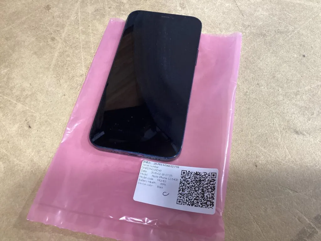 Apple iPhone 12 (2022) A2172 | 64GB | Unlocked | Black – Bad Front Camera