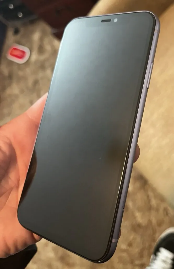 iPhone 11 64GB – AT&T