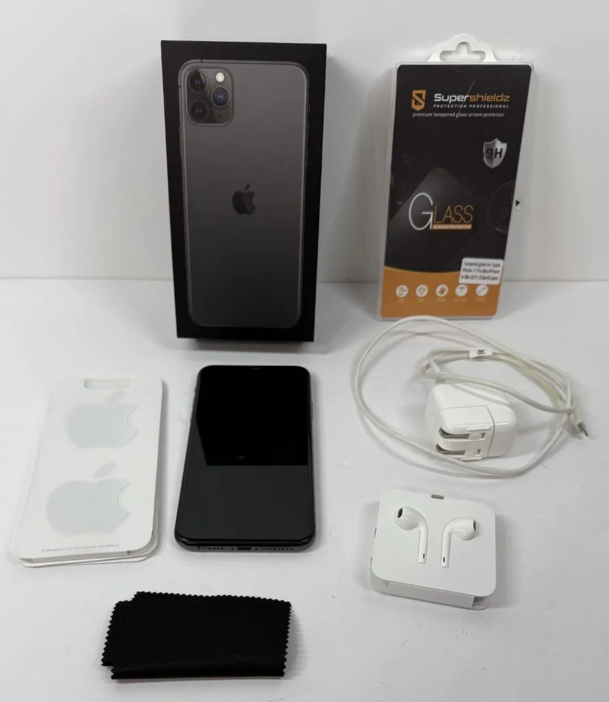 Apple iPhone 11 Pro Max 64GB Space Gray Unlocked – MINT Condition With Extras