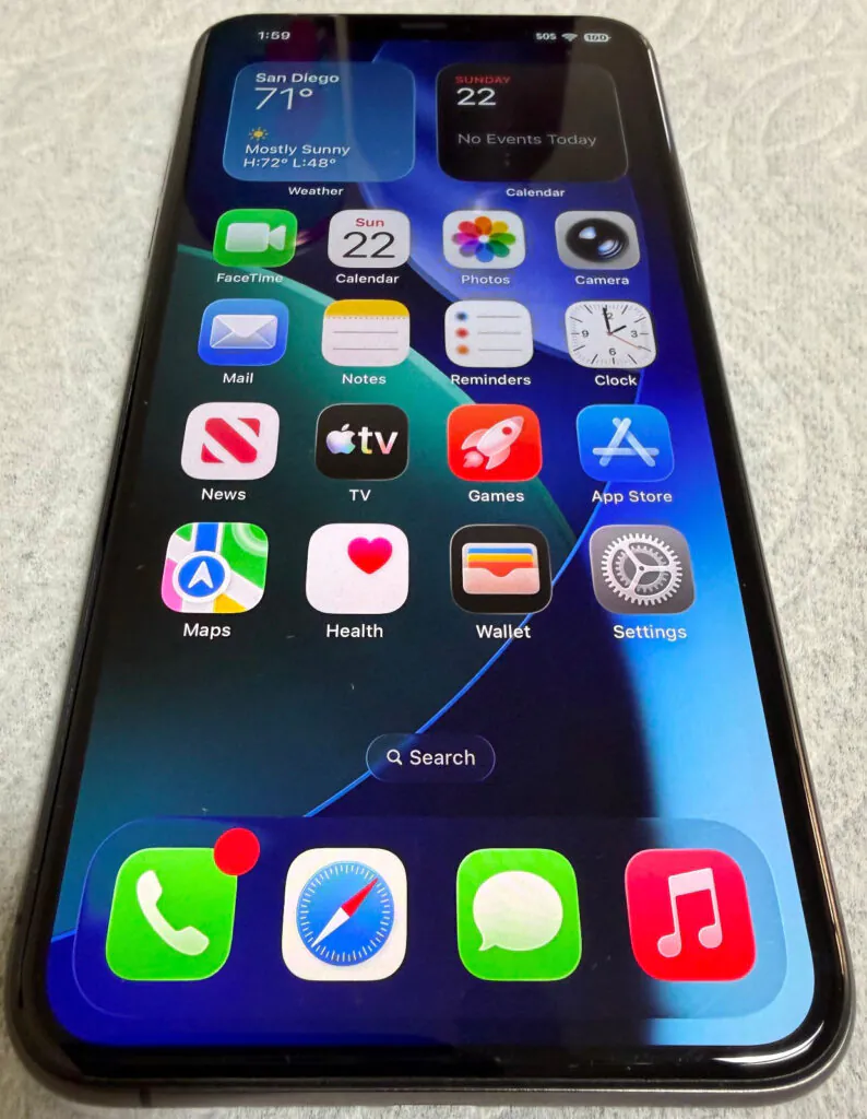 Used Apple iPhone 11 Pro Max 64 GB Space Gray AT&T UNLOCKED **FREE SHIPPING**