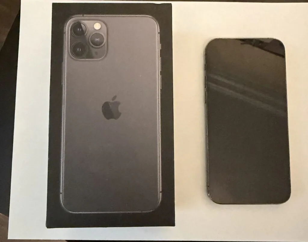 Apple iPhone 11 Pro 64GB Space Gray with Box