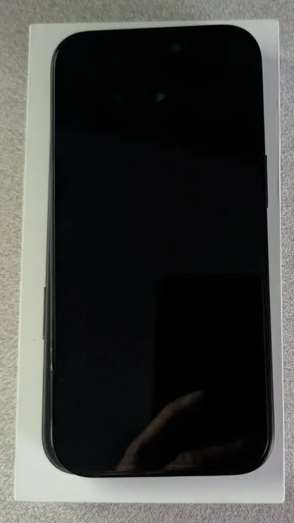 Apple iPhone 15 – 128 GB – Black (T-Mobile) – Mint Condition