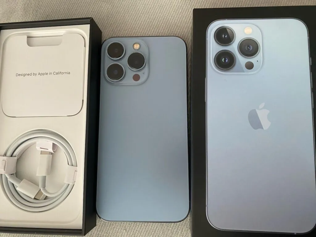 APPLE IPHONE 13 PRO UNLOCKED 128GB BLUE TITANIUM 10/10 CONDITION