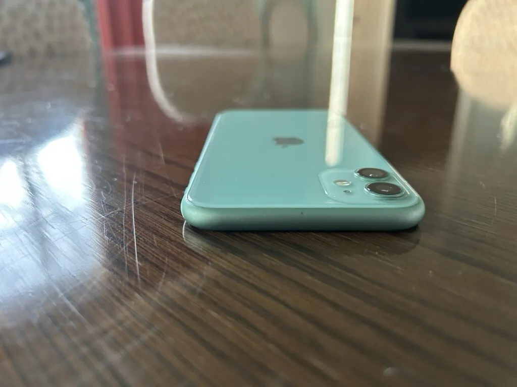 Apple iPhone 11 Green Smartphone Lightning Connectivity 64GB Mobile Phone