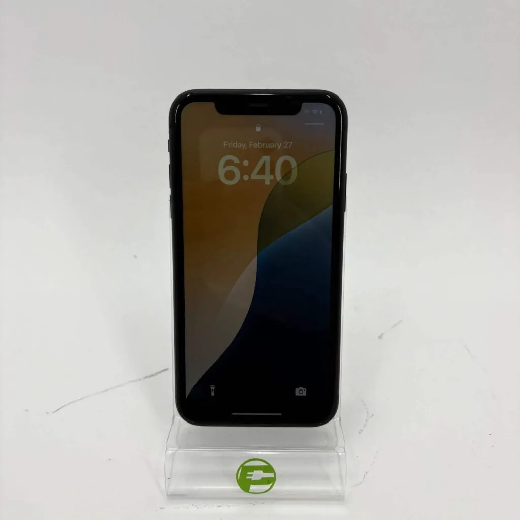 Unlocked Apple iPhone 11 64GB 18.5 Black MHCP3LL/A