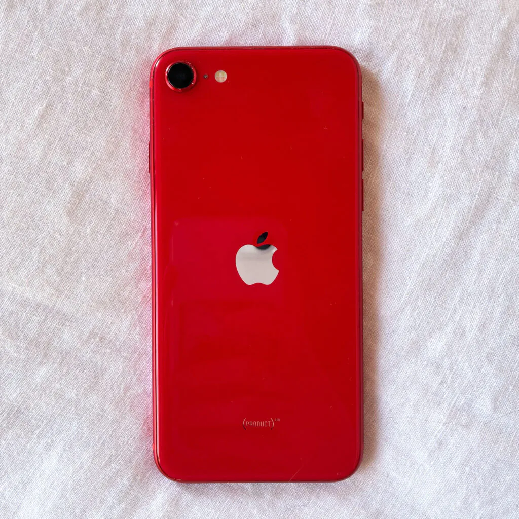 Apple iPhone SE 2020 64GB Red Unlocked Good Condition