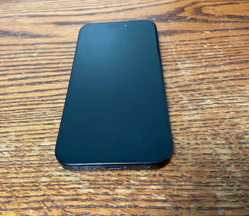 Apple iPhone 15 Pro (A2848) 128GB Black (Unlocked).  Excellent Condition