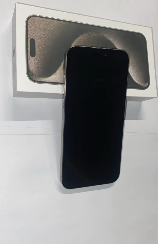 Apple iPhone 15 Pro Max 256GB Unlocked ESIM- Excellent Condition