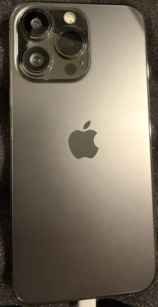 Apple iPhone 13 Pro 256GB Unlocked Fair Condition.  Camera issue please read.