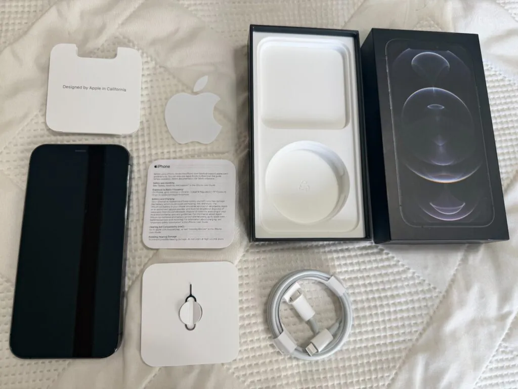 Apple iPhone 12 Pro – 256 GB – Graphite – Unlocked (All networks)