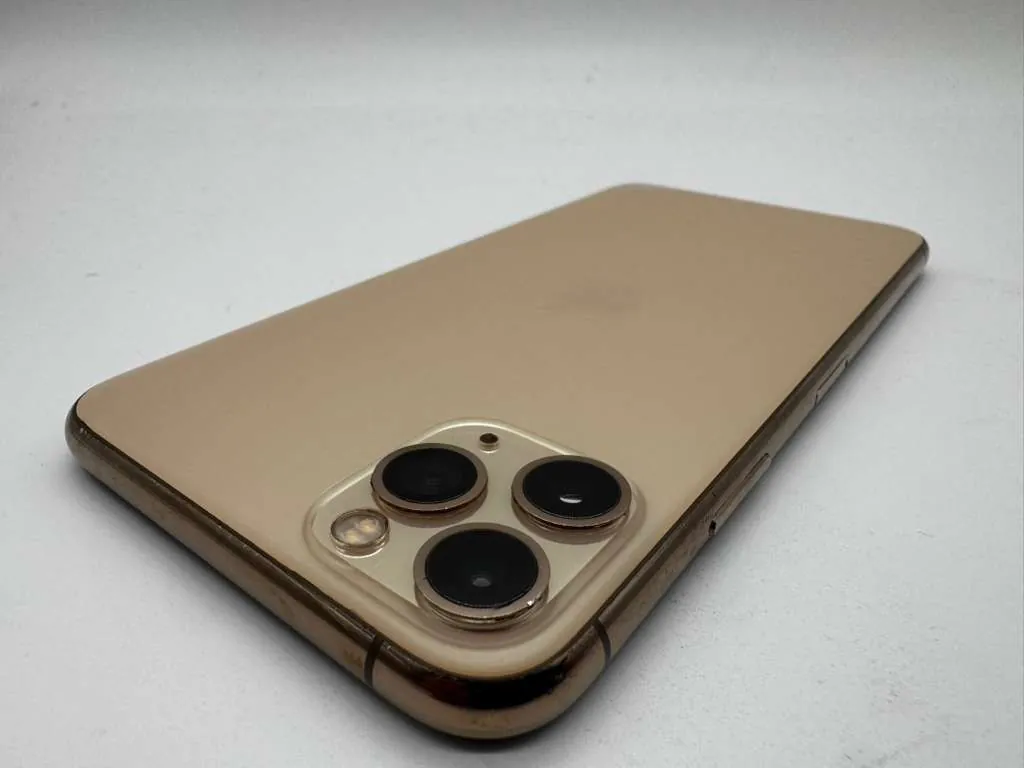 Apple iPhone 11 Pro Max 64GB Gold
