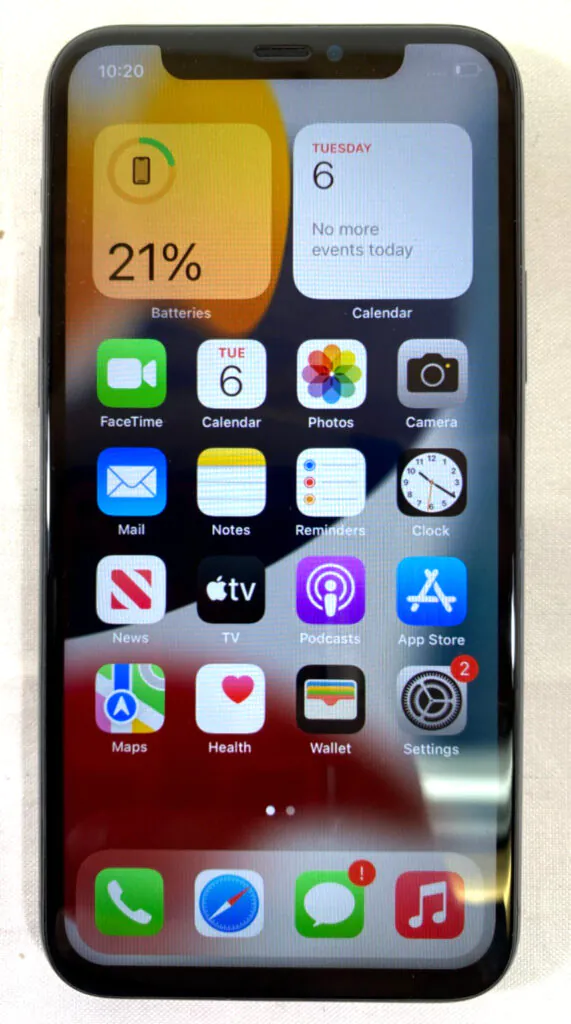 Apple iPhone 11 Pro – MW9U2LL/A – 64GB Midnight Green – Factory Unlocked – Read!