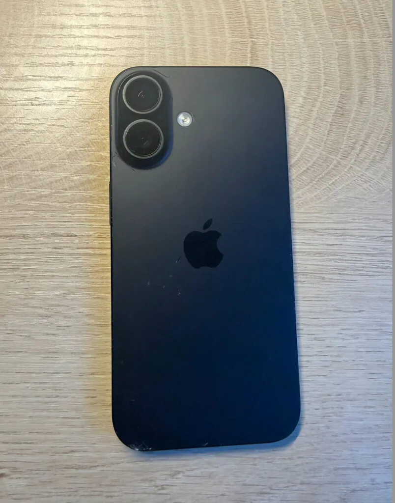 Apple iPhone 16 Plus – 256GB – Black (Unlocked)