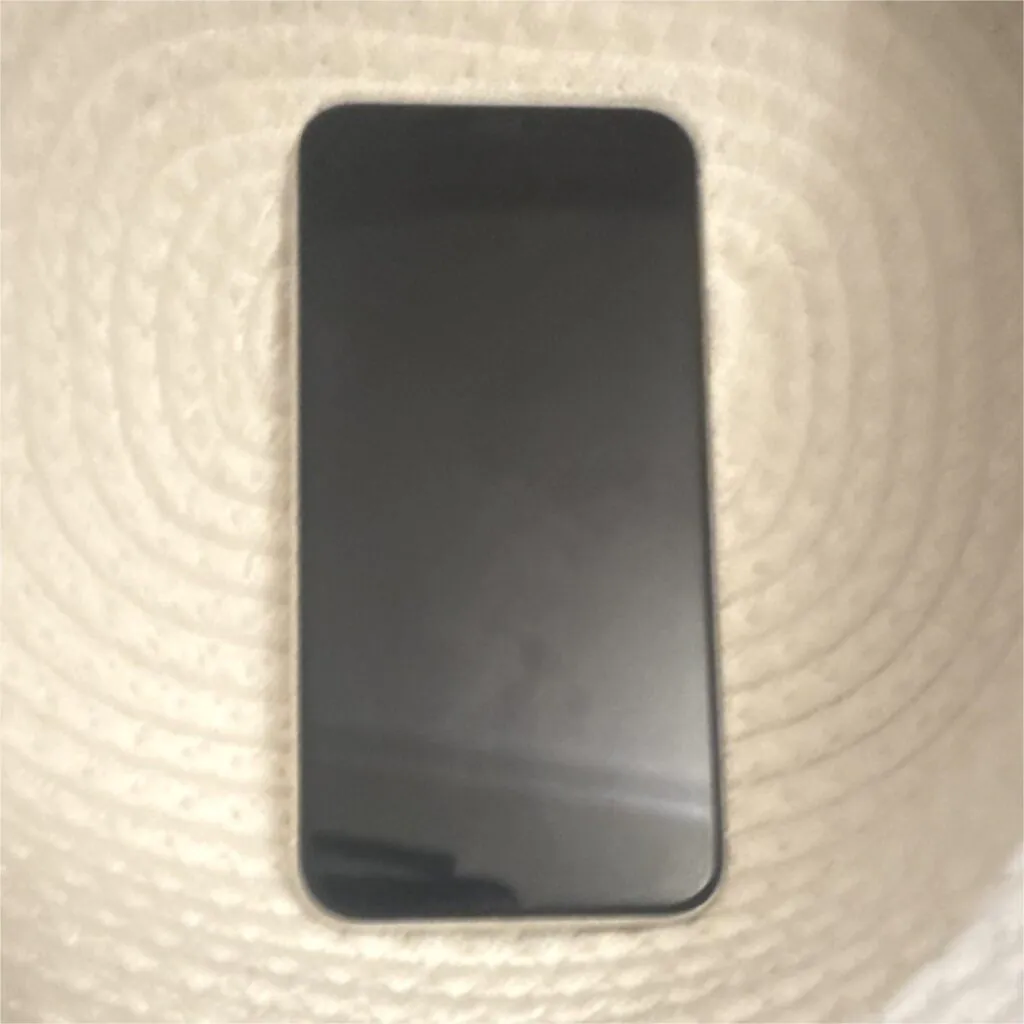 Apple iPhone 11 White MWHU2LL/A 64GB iOS Smartphone