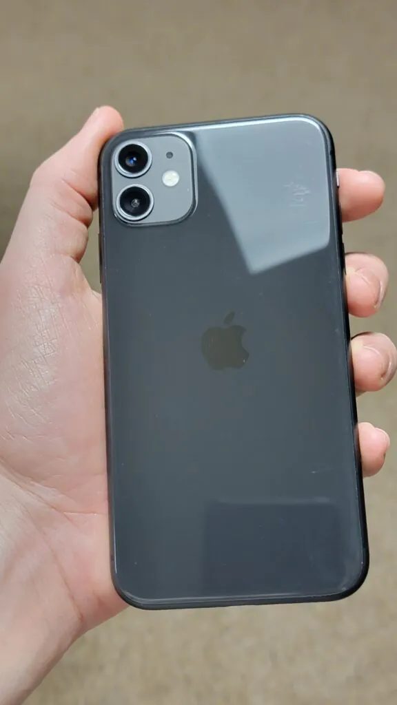 Apple iPhone 11 – 64 GB – Black (Unlocked)