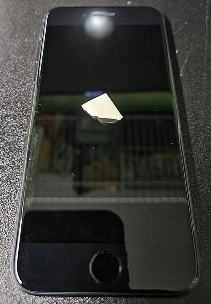 Apple iPhone SE (2022) – 64 GB – Midnight (Unlocked)