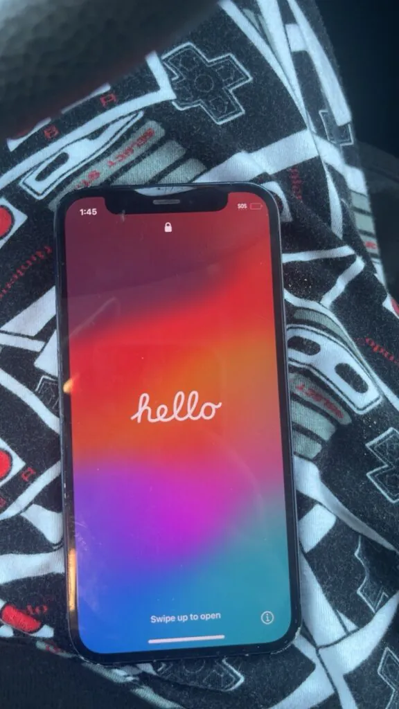 Apple iPhone 11 Black Smartphone Wi-Fi Bluetooth NFC iOS Bar Mobile Phone