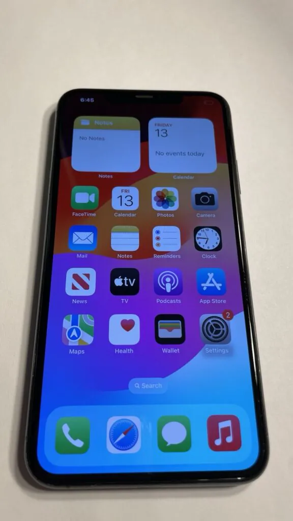 Apple iPhone 11 Pro Max – 64GB – Midnight Green – (Factory Unlocked)