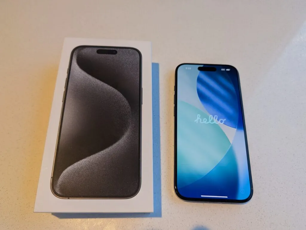 IPhone 15 Pro 256GB Excellent Condition with Box Free shipping within USA