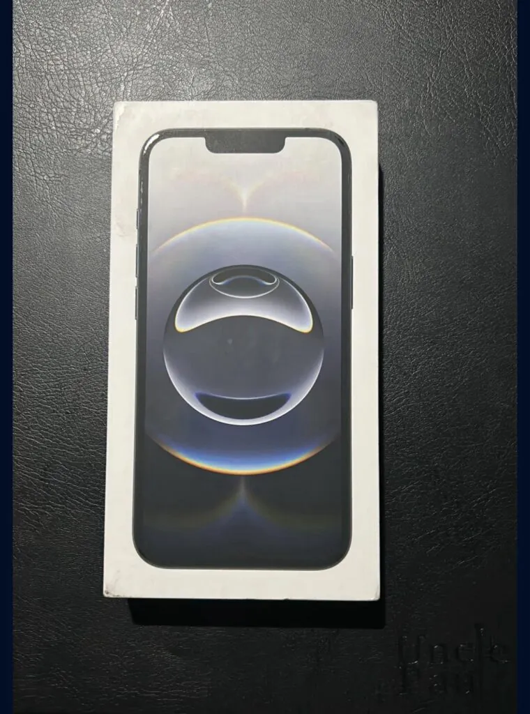 iPhone 16e Black 128GB