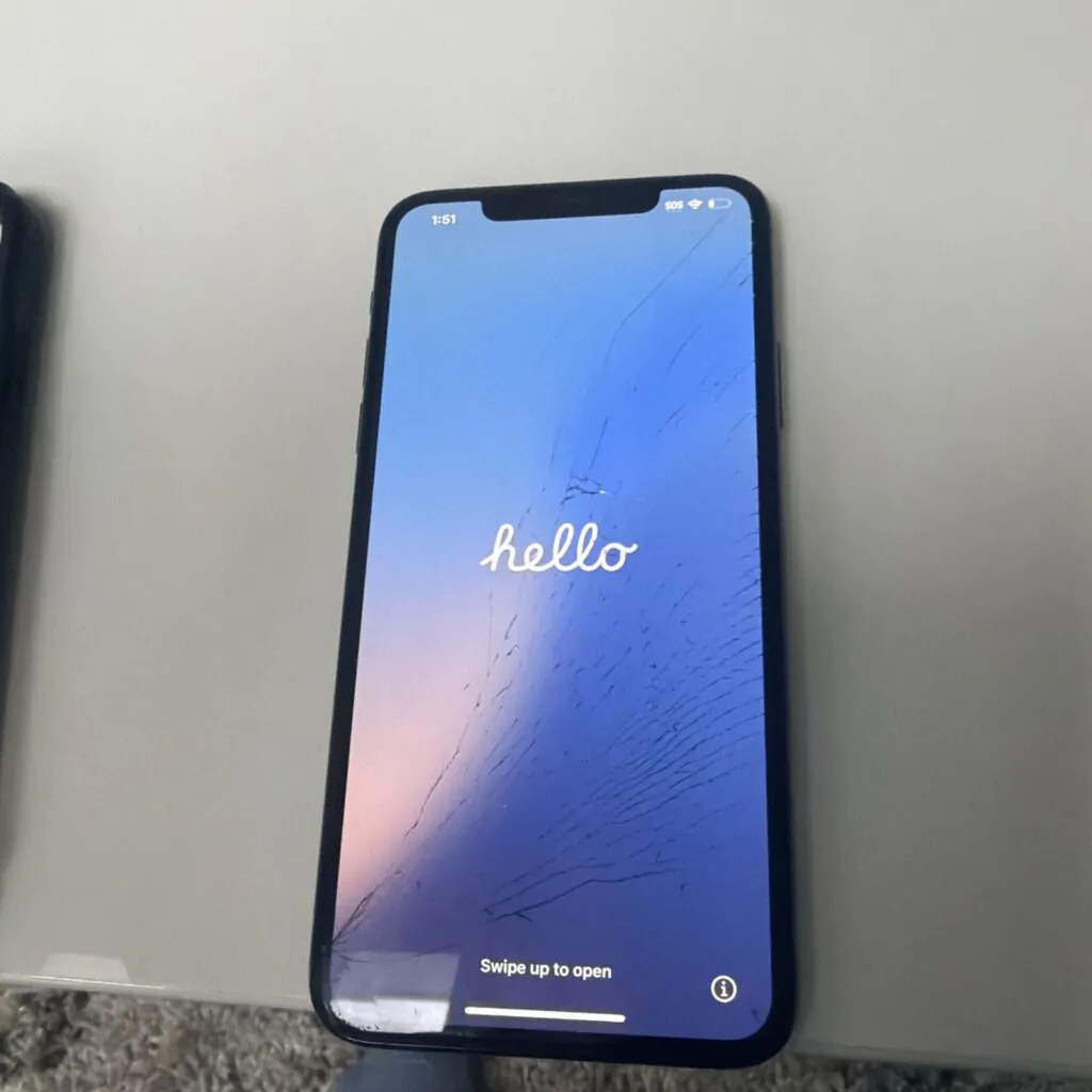 Apple iPhone 11 Pro Max 64GB Midnight Green Unlocked