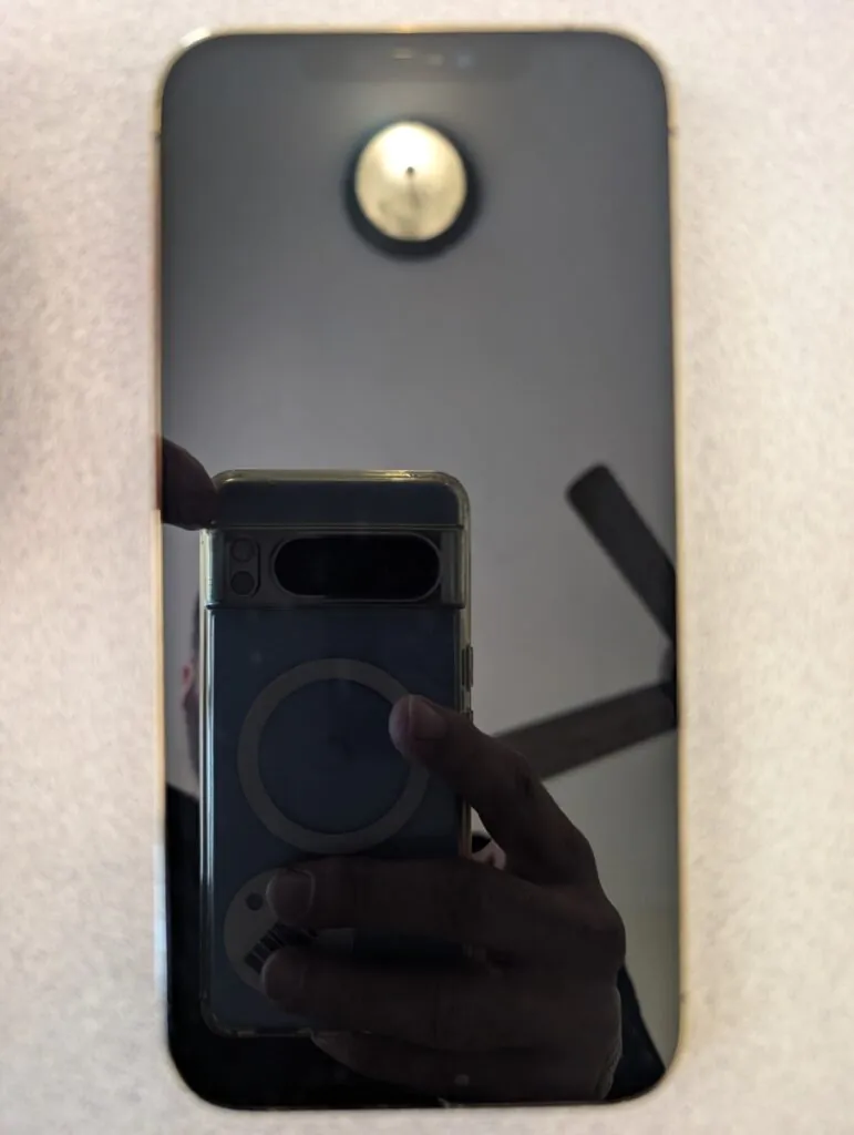 Apple iPhone 12 Pro Max, 256GB – Unlocked – Gold – Used Excellent Condition